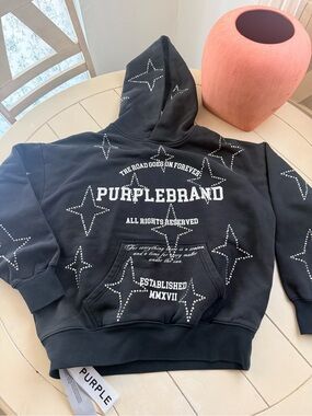 PurpleBrand Black Graphic mens Hoodie with Stud Star Accents